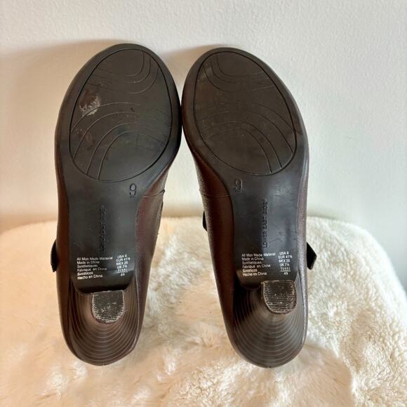 Lower East Side Women's Buckle Strap Classic Mary Jane 2" Heel Size 9 Brown - Picture 7 of 7